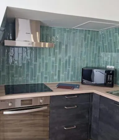 Chez Nous Chez Vous